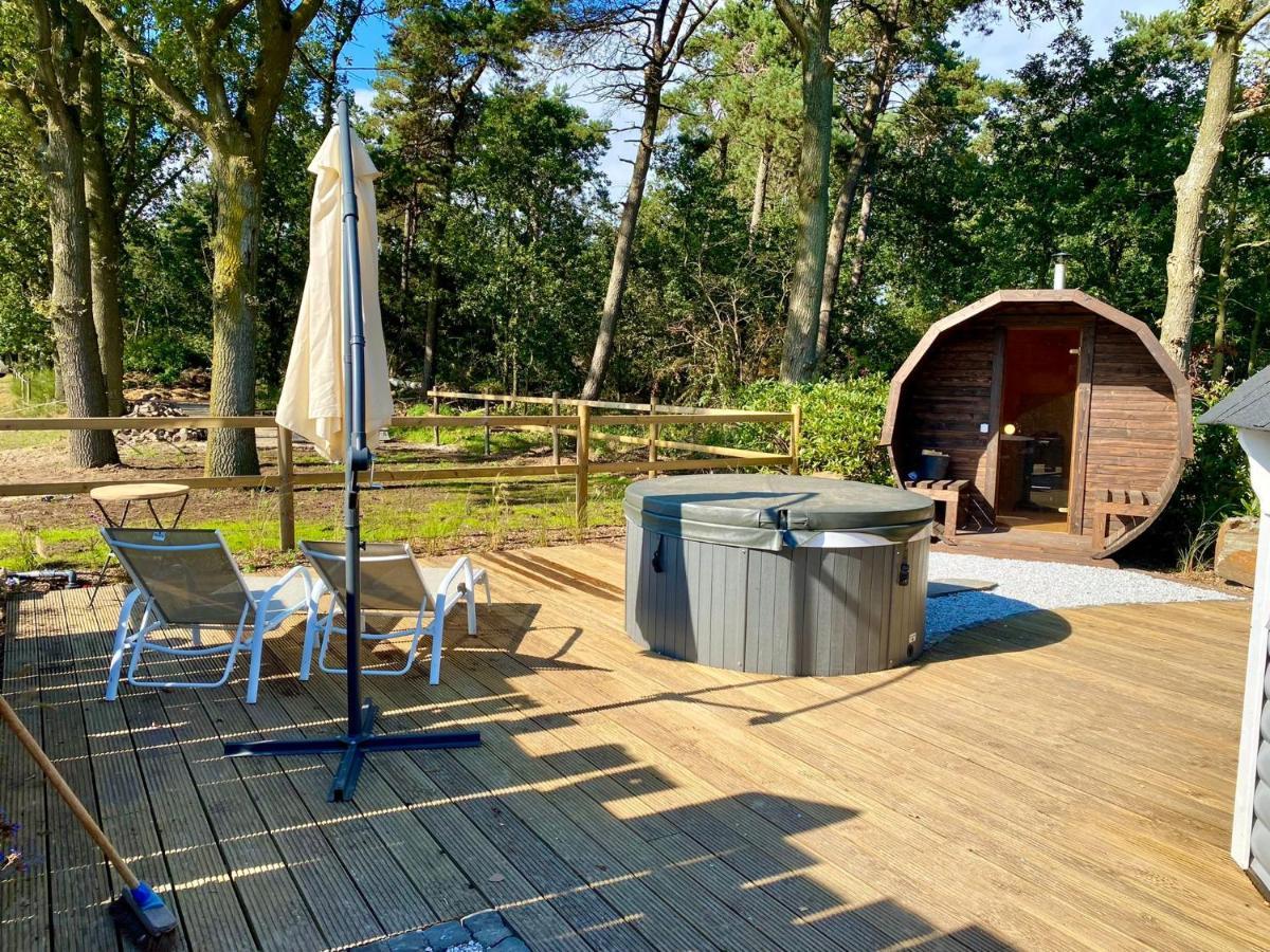 Luxe Finse Kota Met Jacuzzi En Saunabarrel De Zandhoef Eersel Zewnętrze zdjęcie